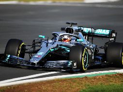 Algunos elementos del coche, en particular los alerones, fueron modificados para ajustarlo a nuevas normativas. AFP/MERCEDES