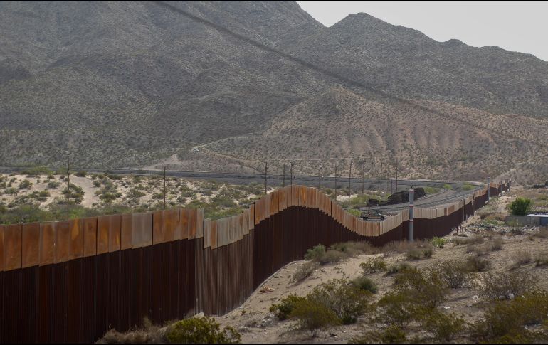 La iniciativa desviaría los ingresos por narcotráfico que perciben los líderes de los cárteles para financiar la seguridad fronteriza. EFE / ARCHIVO