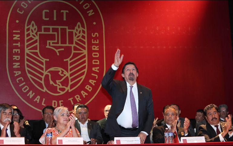 Napoleón Gómez Urrutia presentó durante una asamblea constituyente la Confederación Internacional de Trabajadores. SUN/B. Fregoso