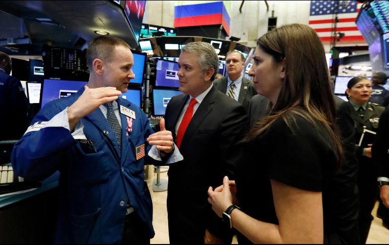 El promedio industrial Dow Jones avanzó 443 unidades, para ubicarse en 25 mil 883 enteros. AP/R. Drew