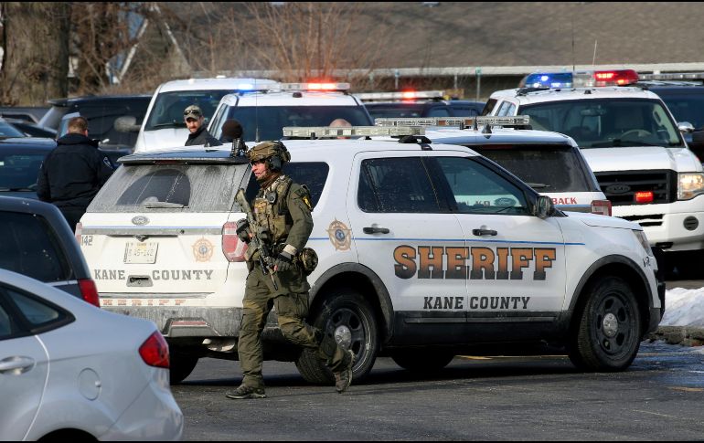 Las autoridades también informaron que el presunto responsable del tiroteo, un exempleado de la empresa identificado como Gary Martin. AP/ A. Pérez