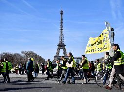 El movimiento surgió como protesta contra el aumento al precio de los combustibles. EFE/J. Rosa