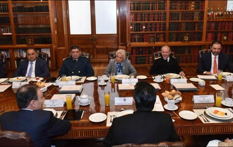 La Secretaría de Gobernación compartió varias imágenes del encuentro en su cuenta de Twitter. TWITTER / @SEGOB_mx