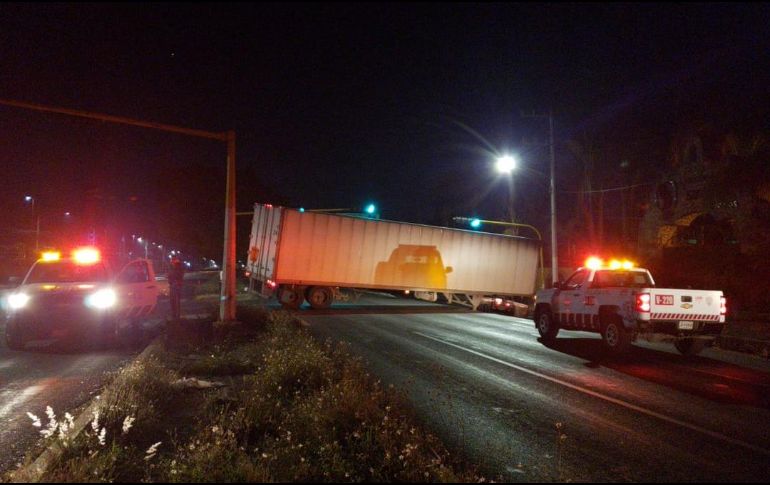 Usuarios en redes sociales mostraron su enojo ante esta situación. TWITTER / @JaliscoVial