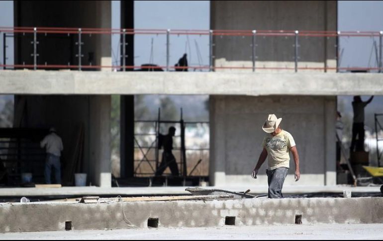 Además, Juan Carlos Miramontes Flores explica que la mayoría de estas obras están detenidas por atrasos de los contratistas que derivan en un procedimiento jurídico. EL INFORMADOR / ARCHIVO