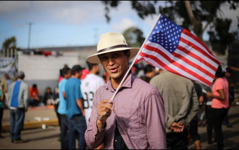 Durante el encuentro, que tuvo lugar en la Casa Presidencial, se abordó, entre otros asuntos, la situación migratoria de los salvadoreños amparados bajo el Estatus de Protección Temporal (TPS). EFE/ ARCHIVO