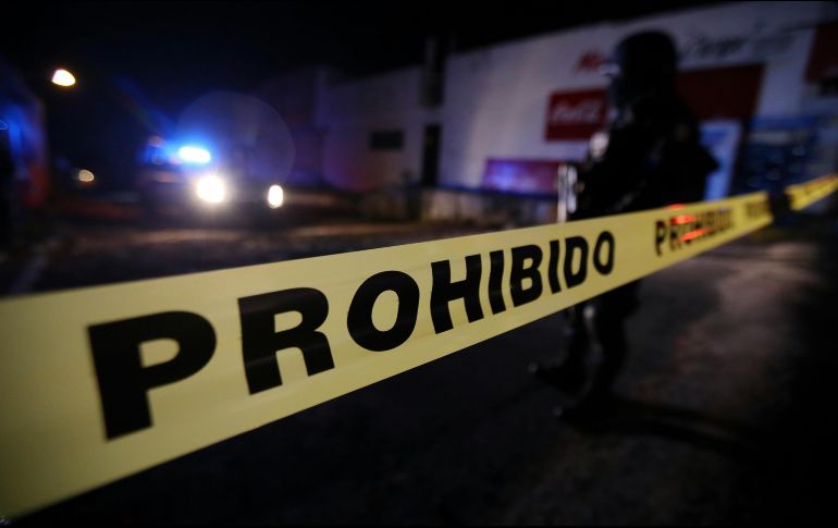 Tras el tiroteo, los cuerpos de las siete personas quedaron sobre la carretera, mientras que tres hombres fueron hospitalizados. EFE/ARCHIVO