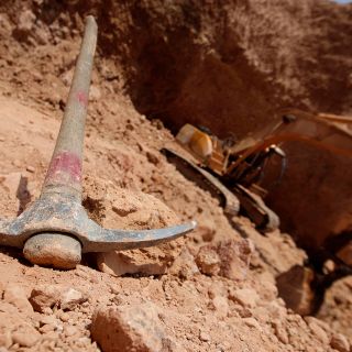 López Obrador abre posibilidad de rescatar cuerpos de Pasta de Conchos