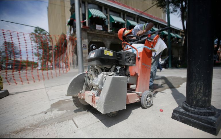 Cabe recordar que según el titular de la SIOP, David Zamora, el 30% de las obras que fueron entregadas por la pasada administración el 30% de las obras de la construcción presentaban anomalías. EL INFORMADOR/ ARCHIVO