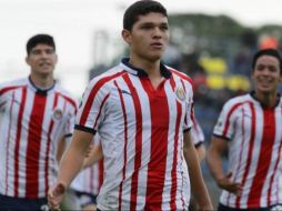 Sebastián Martínez realizó el viaje con Chivas para enfrentar a Tapachula. El ''Chevy'' fue nombrado hace algunos meses por The Guardian, como una de las joyas a seguir a nivel mundial. FACEBOOK / Chivas