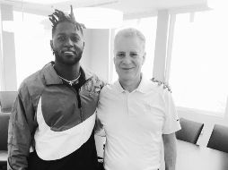 Antonio Brown (izq.) y Art Rooney conversaron y decidieron que el receptor y los Steelers tomaron caminos separados. INSTAGRAM / @AB
