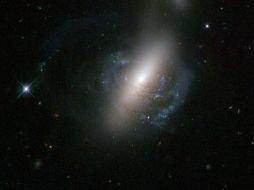 Los científicos piensan que el polvo puede surgir de asteroides distantes y cometas cercanos de la estrella por interacciones gravitacionales con planetas desplazados. ESPECIAL / nasa.gov