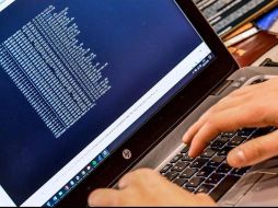 Según la firma de ciberseguridad Eset, entre las medidas de cuidado que deben tener las empresas para evitar ser víctimas es necesario evitar compartir sus datos sensibles al acceder a la red. AFP / ARCHIVO