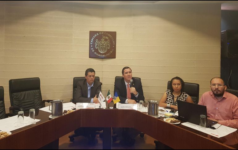 La Cámara de Comercio también informó que 216 negocios cerraron en enero de 2019 debido a las obras del Tren. EL INFORMADOR/ P. López