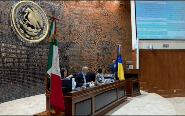 También se aprobaron las convocatorias para elegir al contralor interno de la Secretaría Ejecutiva del SEA y al titular de la Unidad de Vigilancia del Legislativo. TWITTER / @LegislativoJal