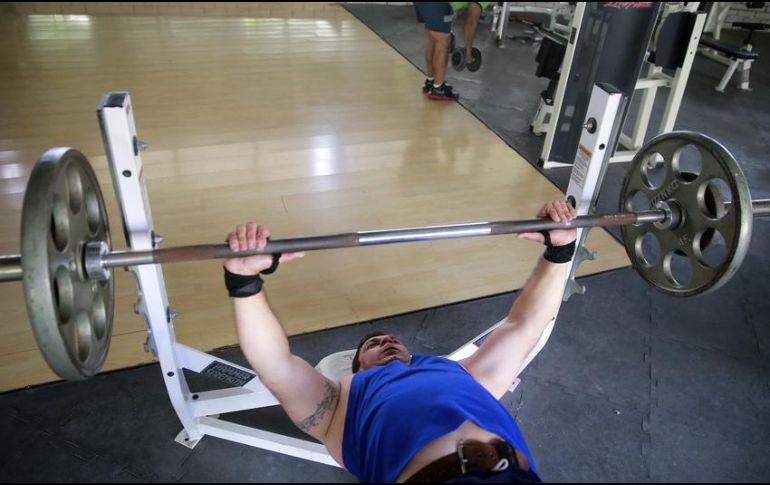 Siempre es importante tener asesoría, ya que en muchas rutinas de ejercicio se combinan actividad aeróbica y anaeróbica para desarrollar distintas capacidades. EL INFORMADOR / ARCHIVO