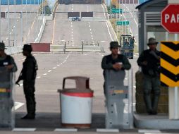 Maduro no permite que ingrese la ayuda humanitaria a Venezuela, algo que Guaidó estableció como una prioridad. AFP / J. Barreto