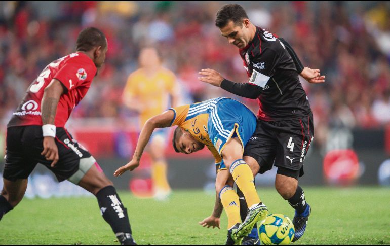 Apertura 2017. Fue el último duelo en el que Atlas recibió a Tigres en el Jalisco. En ese partido igualaron a un tanto y aún jugaba Rafael Márquez para los Zorros. MEXSPORT