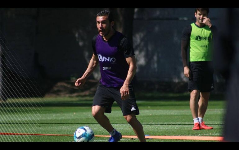 Juan Pablo Vigón en el entrenamiento de los Rojinegros del Atlas. FACEBOOK / Atlas FC