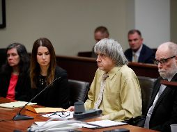 La pareja se declaró culpable este viernes ante el juez Bernard Schwartz, en el condado de Riverside. AP/J. Hong