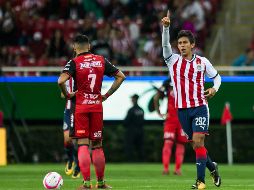 Según Gómez, Macías 