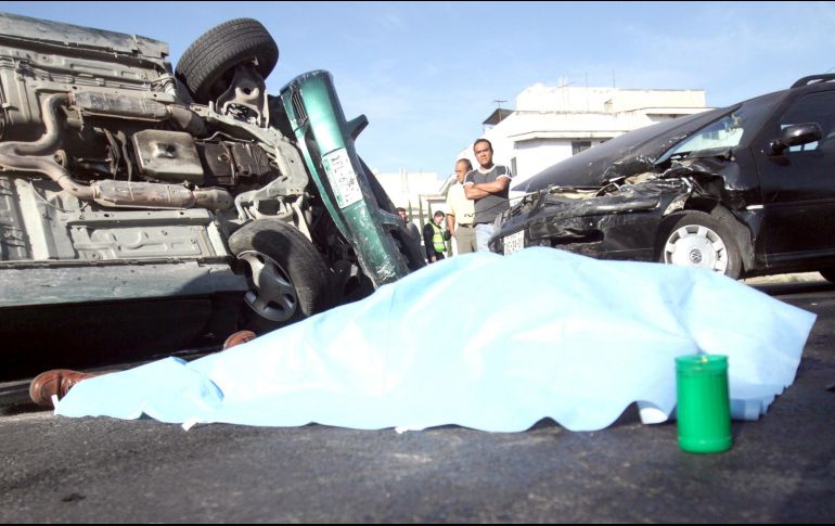 Las víctimas son una familia que viajaba por la Autopista Siglo 21. ARCHIVO / NOTIMEX