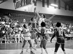 En 2019 dos equipos de basquetbol se unen al boom de la diversificación de deportes en el estado y se apoyan en la historia que hay en este deporte protagonizada por otros equipos tapatíos. EL INFORMADOR