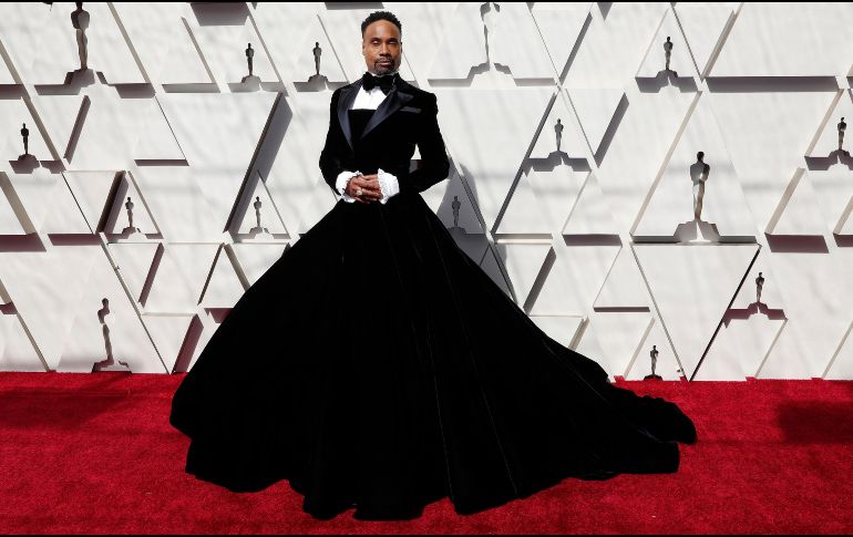 Billy Porter cautivó a la audiencia de los Premios Oscar con un atuendo único en la velada. EFE / E. Laurent