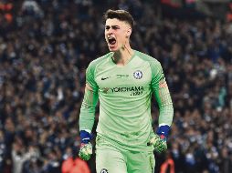 El arquero se negó a salir del campo en la Final de la Copa de la Liga Inglesa ante el Manchester City. AFP