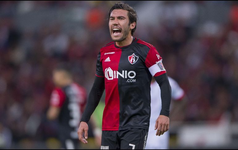 Juan Pablo Vigón encabeza a un equipo rojinegro que necesita sacudirse la mala racha en la que ha caído. MEXSPORT/C. De Marchena