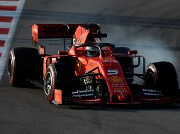 La mejor vuelta de Vettel con su Ferrari fue la más rápida en los ocho días de pruebas, con un tiempo de un minuto y 16.221 segundos con neumáticos C5 más blandos. REUTERS / A. Gea