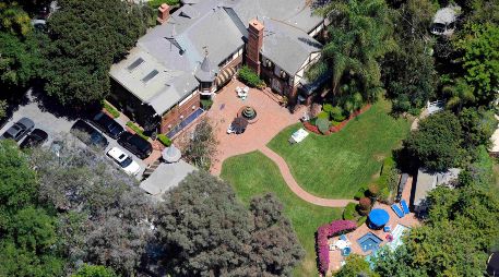 El rancho, de mil 100 hectáreas, está situado en el valle vitivinícola de Santa Ynez, en California. AP/ARCHIVO