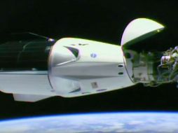 Nadie iba a bordo de la cápsula Dragon lanzada el sábado en su primer vuelo de prueba salvo un maniquí con instrumentos. ESPECIAL / nasa.gov