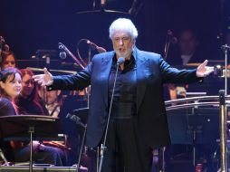 Plácido Domingo solazó a las personas que acudieron al Estadio 3 de Marzo. EL INFORMADOR/G. Gallo