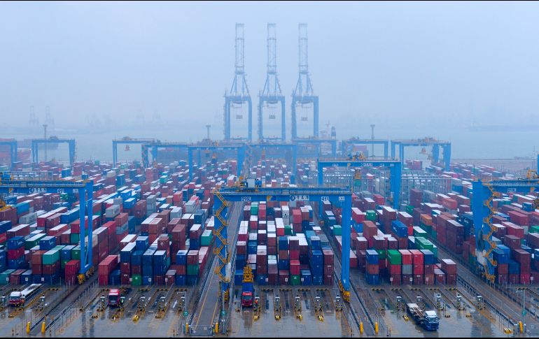 Washington aceptaría suprimir la mayor parte de las sanciones infligidas el año pasado a los productos chinos, indicó The Wall Street Journal.  REUTERS