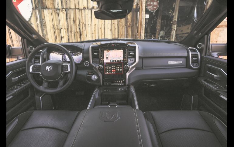 Lujo. Una alta carga tecnológica, así como de comodidad y espacio, es lo que ofrece esta monumental unidad.