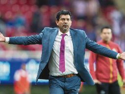 El estratega sólo ha recurrido a 16 jugadores en los últimos siete juegos y sus modificaciones son predecibles. MEXSPORT