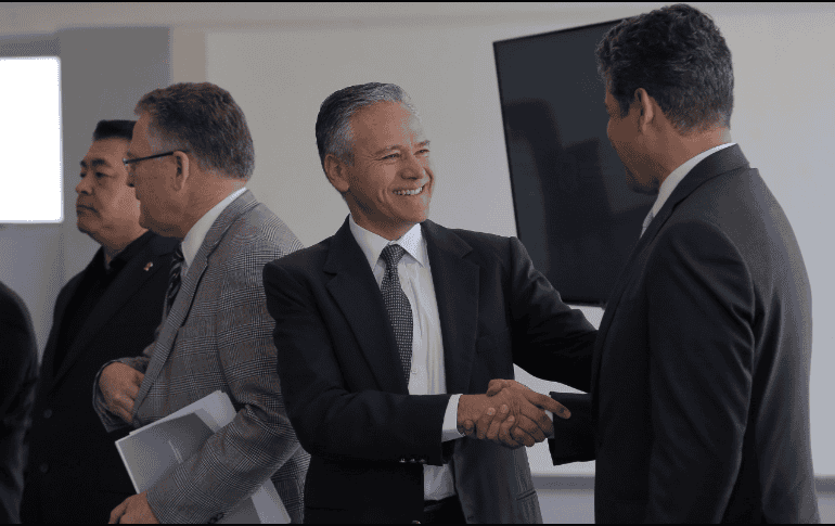 Además, la gira dio como resultado un acercamiento con Google, el cual colaborará con proyectos educativos para actualizar a estudiantes y maestros jaliscienses. TWITTER / @ESanchezProal