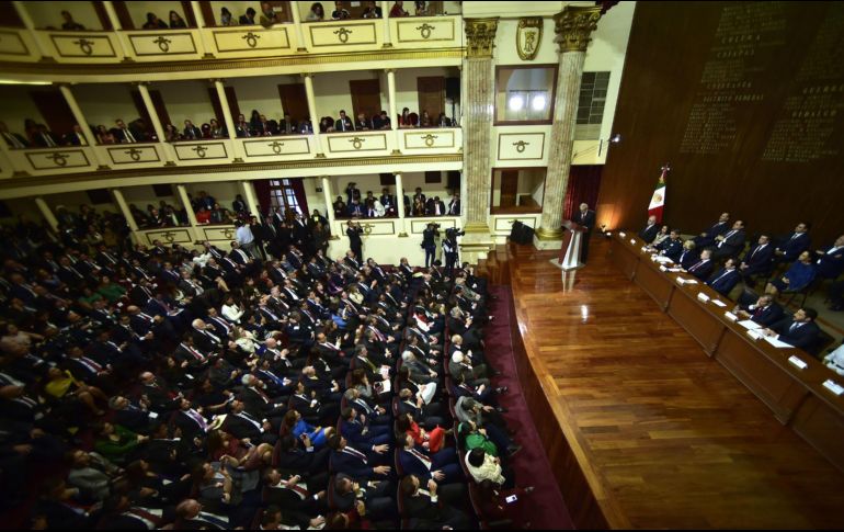 El lunes, López Obrador declaró que esperaba que el dictamen fuera avalado en por lo menos 17 legislaturas estatales para que entre en vigor, como ya ocurrió. EFE/ARCHIVO