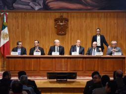 Enrique Alfaro inauguró el Coloquio de Invierno de la Red de Políticas Públicas con la Conferencia Magistral “La refundación de Jalisco”. TWITTER/udg_oficial