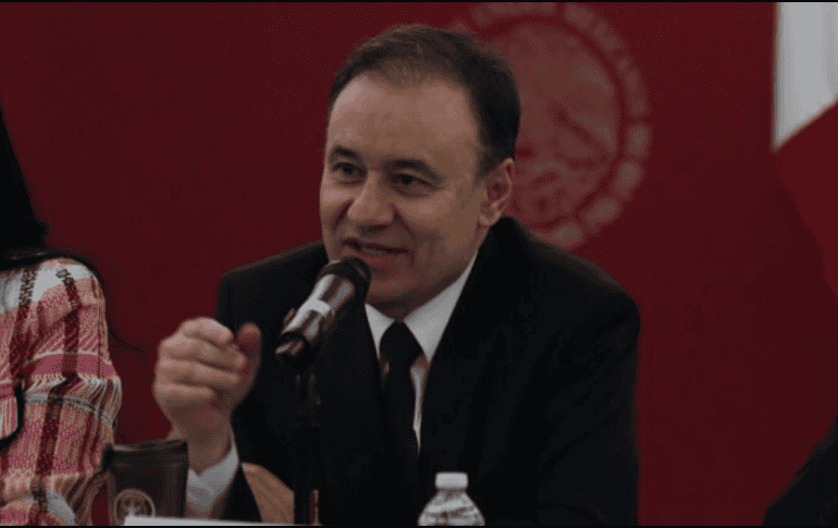 Mientras esto ocurre, Durazo Montaño informó que ya entregó al Presidente López Obrador la ruta crítica para la creación operativa de la Guardia Nacional. TWITTER / @AlfonsoDurazo