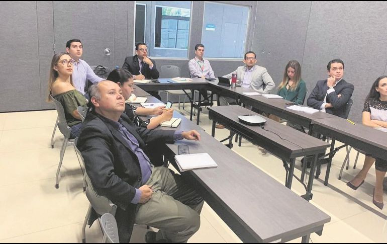 Mientras se aplican todos los cambios tras las reformas en Jalisco, la Contraloría del Estado realizó ayer una videoconferencia con la Secretaría Ejecutiva del Sistema Estatal Anticorrupción para analizar la política nacional en la materia. ESPECIAL