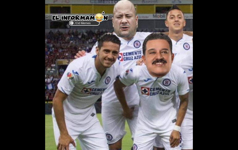 AMLO en Jalisco: Abucheos, porras, abrazos y ¡Memes!