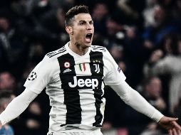 Apoteósis de Cristiano. El portugués de la da el pase a Cuartos a la Vecchia Signora. AFP/M. Bertorello