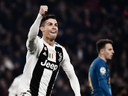 Cristiano repitió el gesto dos veces, exagerándolo tras sellar la remontada. AFP/M. Bertorello