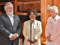 En el acto, la secretaria de Gobernación, Olga Sánchez Cordero, deseó suerte a Ochoa Ávalos. TWITTER / @CandeOchoaA