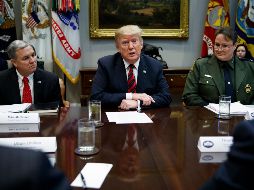 La decisión del mandatario provocó la caída de las acciones de Boeing en Wall Street. AP / E. Vucci