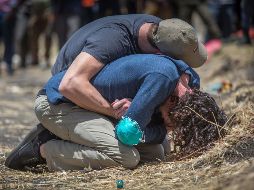 Fotogalería: Familiares de víctimas visitan sitio de accidente aéreo en Etiopía