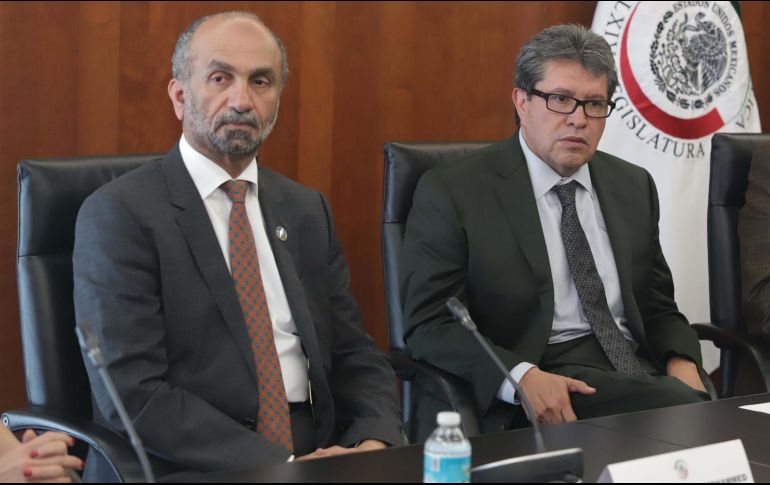 Monreal (d) le pidió a Yeidckol Polevnsky cuidar sus declaraciones y respetar la fauna animal. NTX/G. Durán