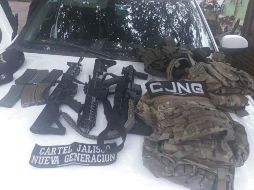 Los cinco efectivos se encontraron con un convoy de camionetas Suburban y Hilux, cuyos tripulantes llevaban armas largas e indumentarias con las insignias del CJNG. TWITTER / @SP_Veracruz